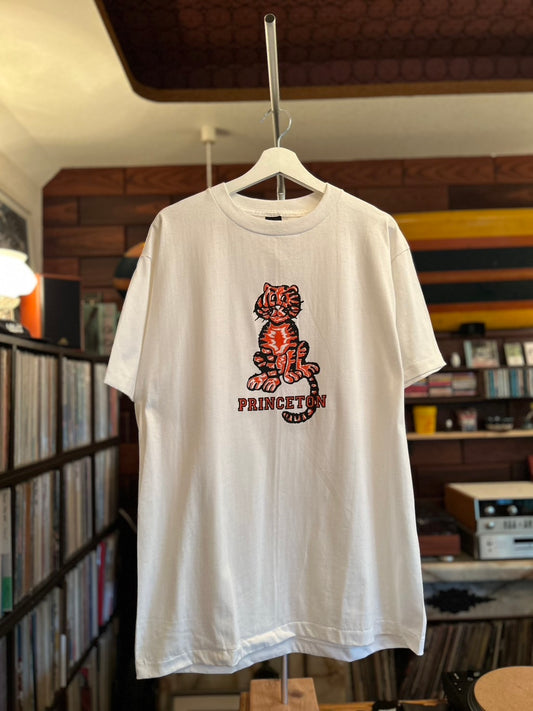 DEAD STOCK PRINSTONE TEE