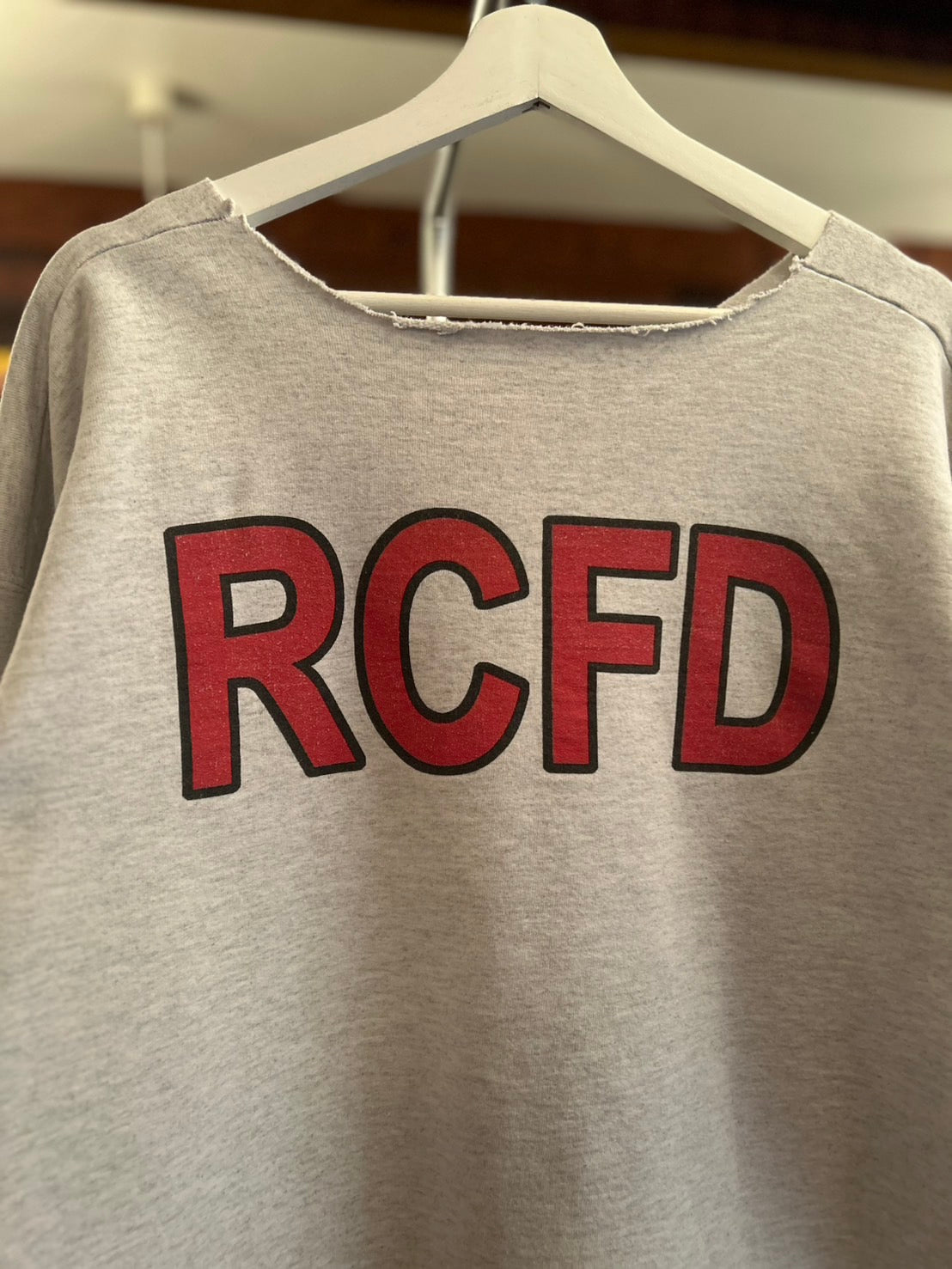 FIRE RESCUE CUT OFF SWEAT