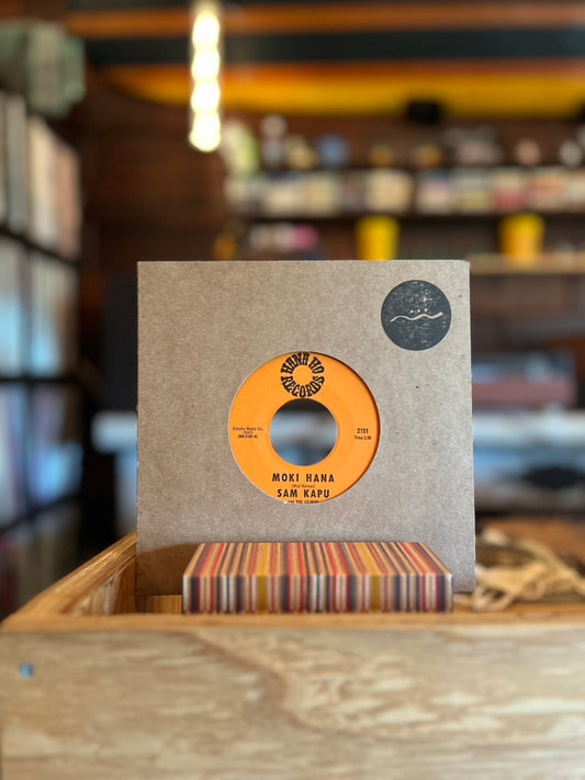 SAM KAPU / MOKI HANA