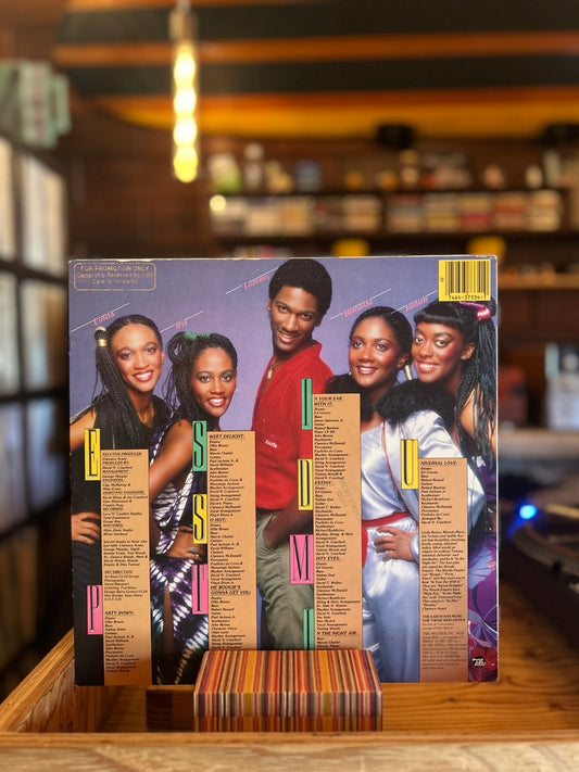 WOODS EMPIRE / UNIVERSAL