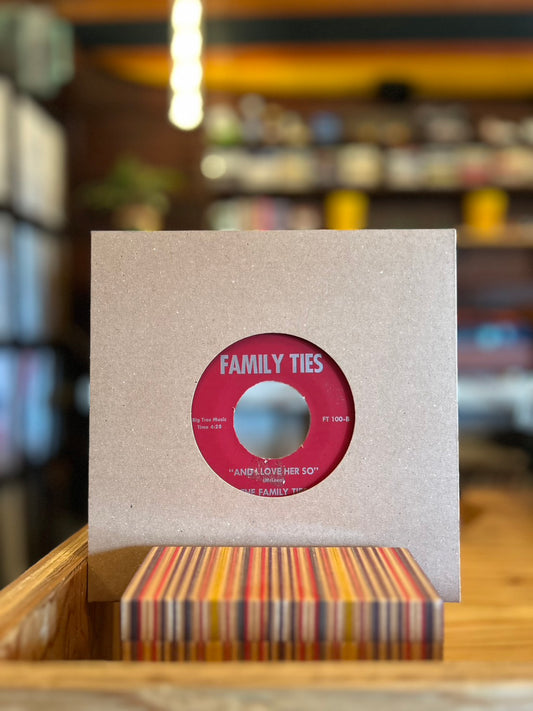 THE FAMILY TIES / OPIHI SAFARI