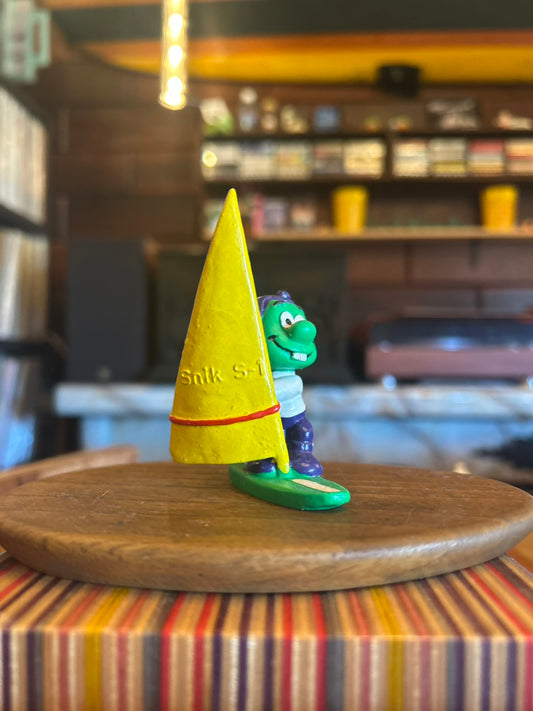 80s ASTRO SNIKS HAND PRINT PVC FIGURES WINDSURFING