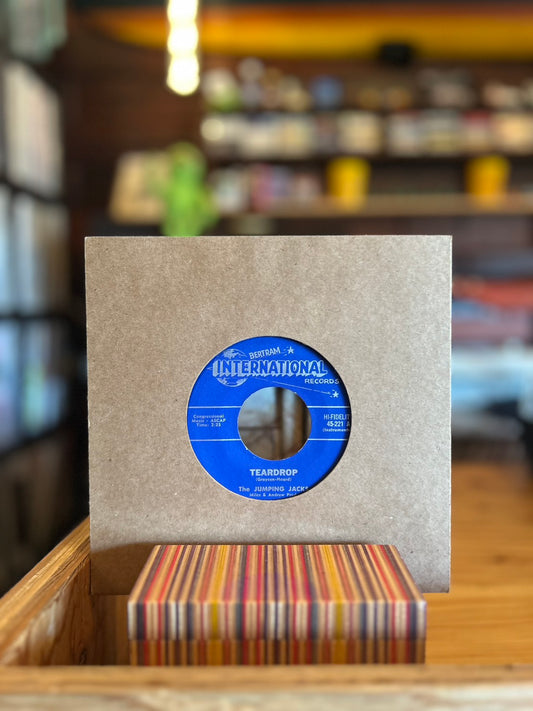 THE JUMPING JACKS / ROASTED PEANUTS