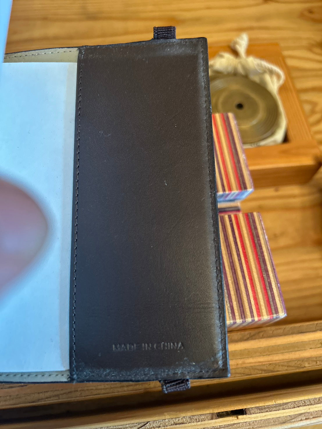 ~00s GAP LEATHER TRAVELERS NOTE