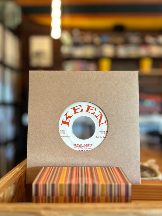LANI KAI / LITTLE BROWN GAL ( CHA CHA CHA )