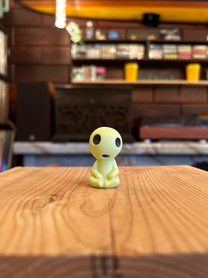 GHIBLI FINGER PUPPET ( KODAMA )