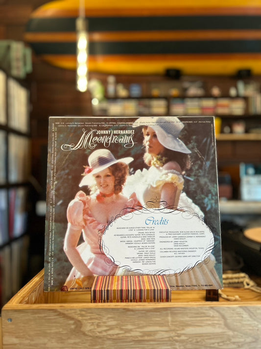 JOHNNY HERNANDEZ / MOONDREAMS