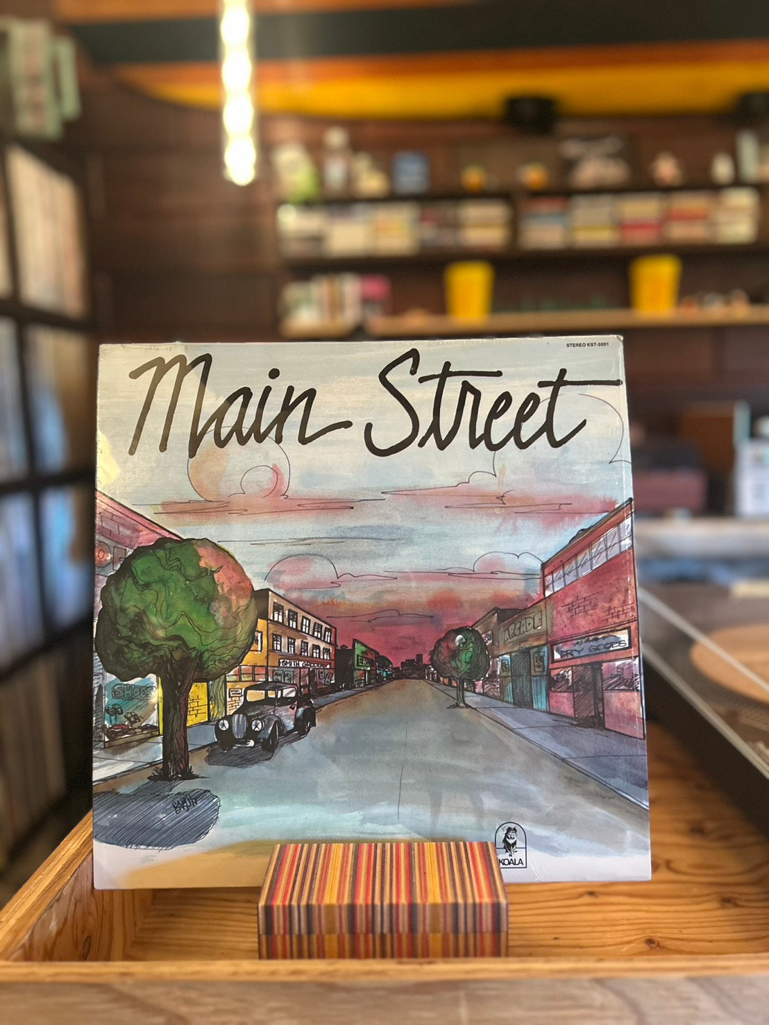 MAIN STREET / ST