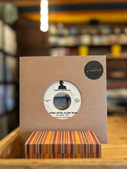 SHNAZZ / I THINK WE'RE ALONE NOW