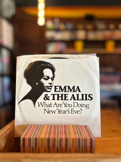 THE ALIIS / THE CHRISTMAS SONG