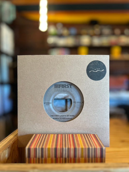 KAREN KEAWEHAWAII / THE FIRST LIGHT OF HAWAII