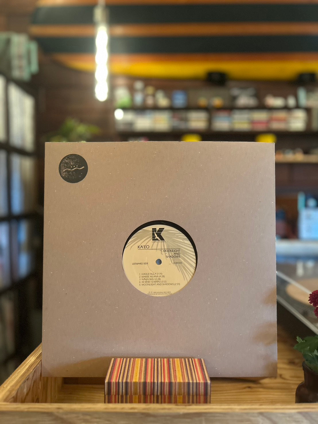 KA'EO / MOONLIGHT AND SHADOWS