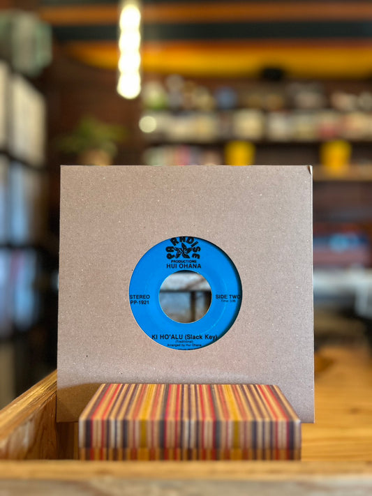 HUI OHANA / PUA CARNATION