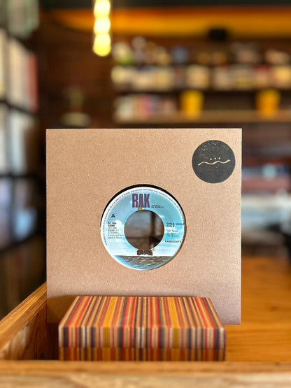 KANDIDATE / GIRLS GIRLS GIRLS