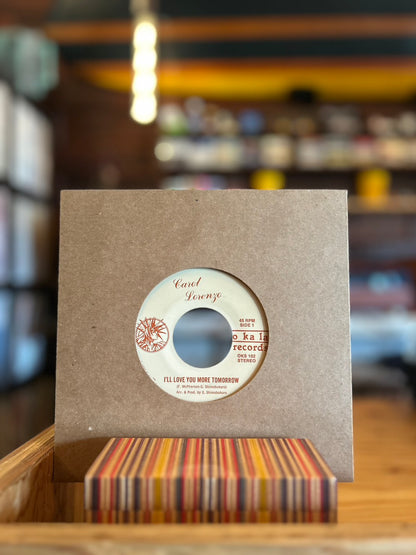 CAROL LORENZO / LONELY HONOLULU