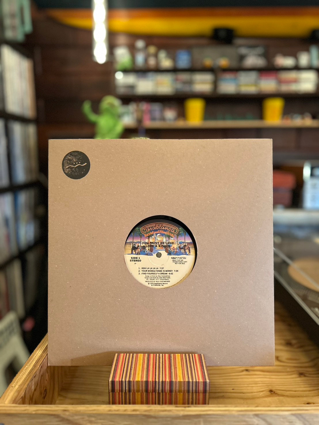 LOVE & KISS / YOU MUST BE LOVE