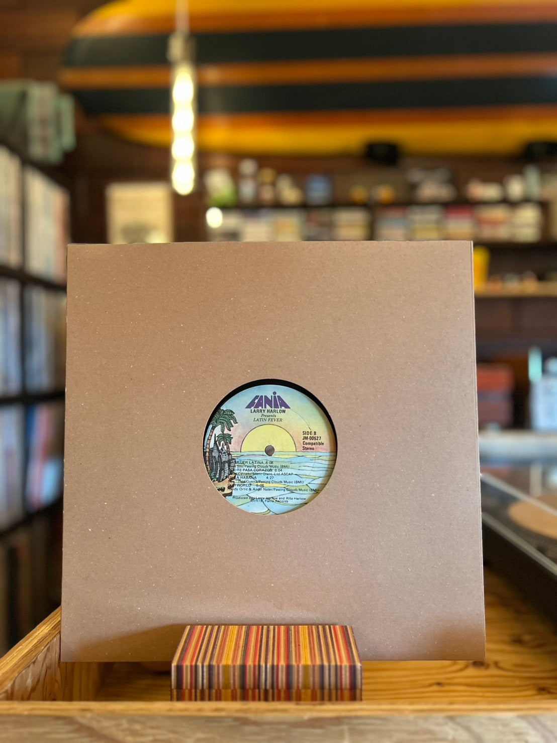 LARRY HALOW PRESENTS LATIN FEVER Harlow /  LATIN FEVER