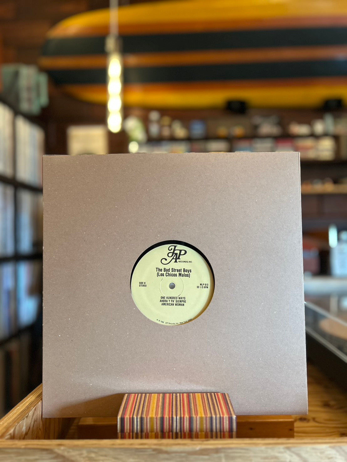 THE BAD STREET BOYS / LOS CHICOS MALOS