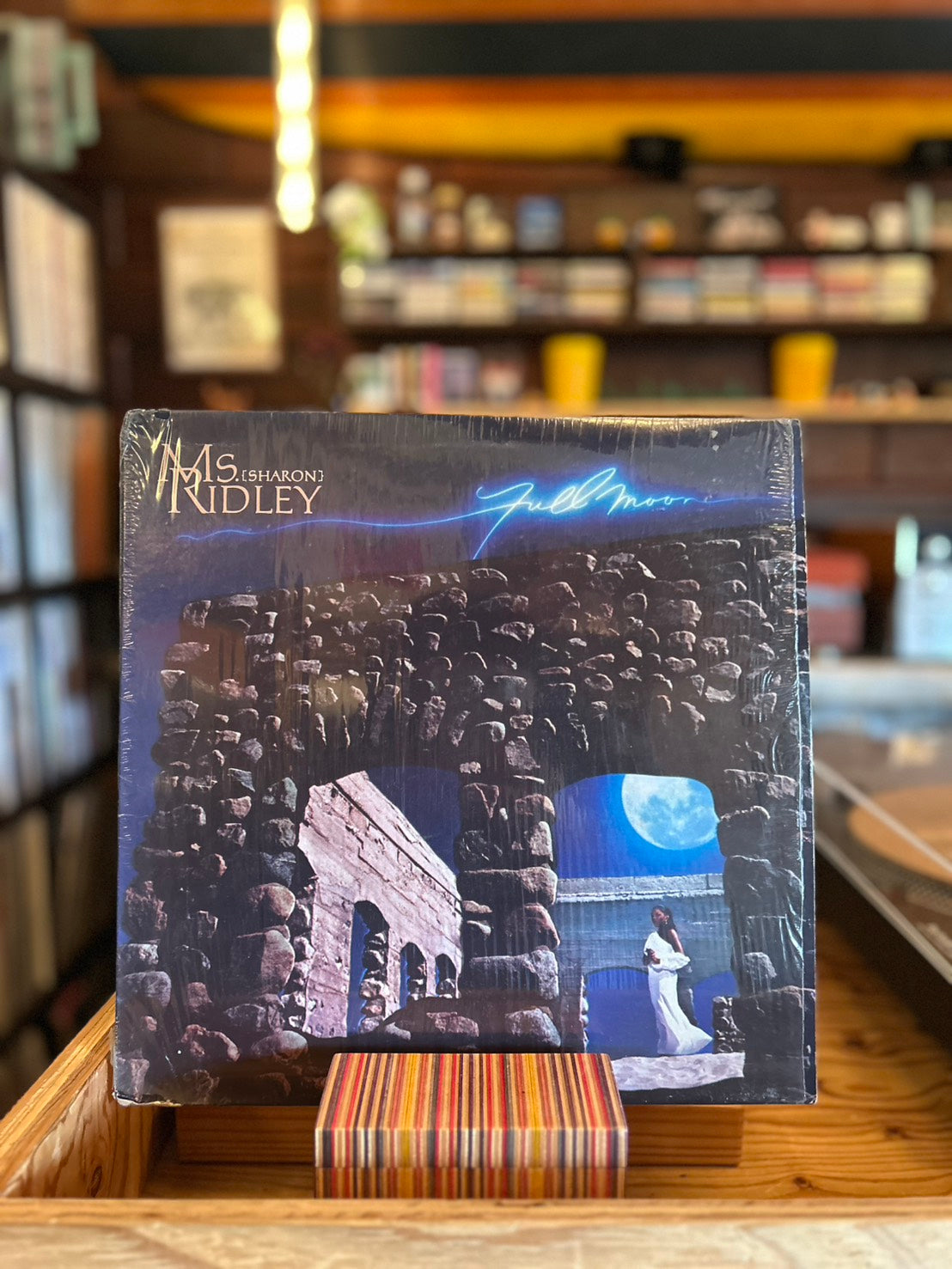 MS.SHARON RIDLEY / FULL MOON