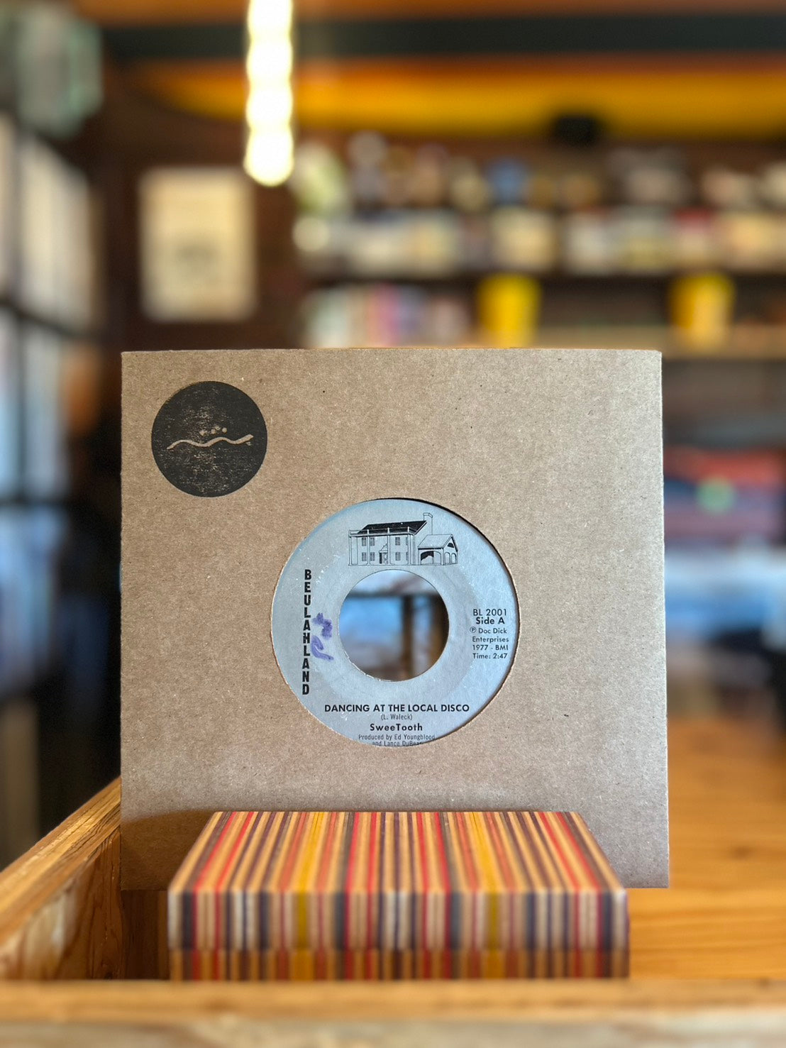 SWEETOOTH / DANCING AT THE LOCAL DISCO