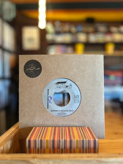 SWEETOOTH / DANCING AT THE LOCAL DISCO