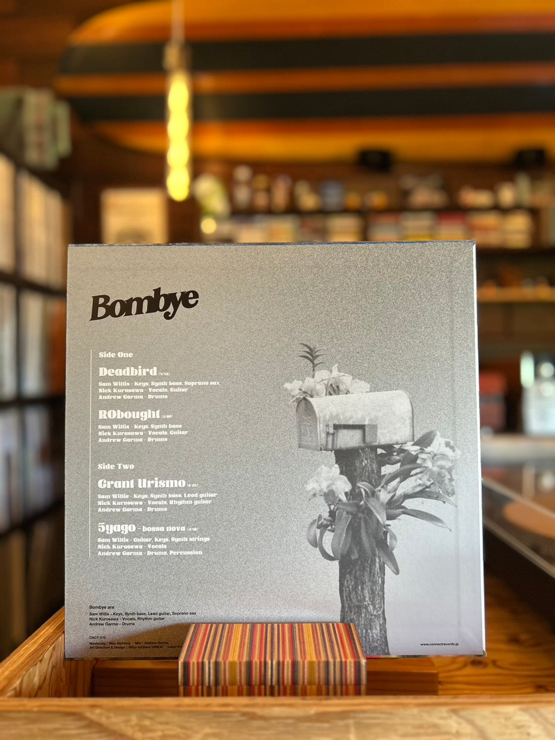 Hawaii LP – SmiveS