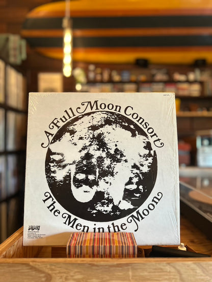 A FULL MOON CONSORT / THE MEN IN THE MOON