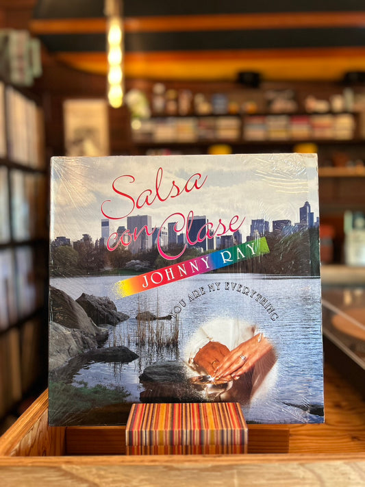 JOHNNY RAY / SALSA CON CLASE