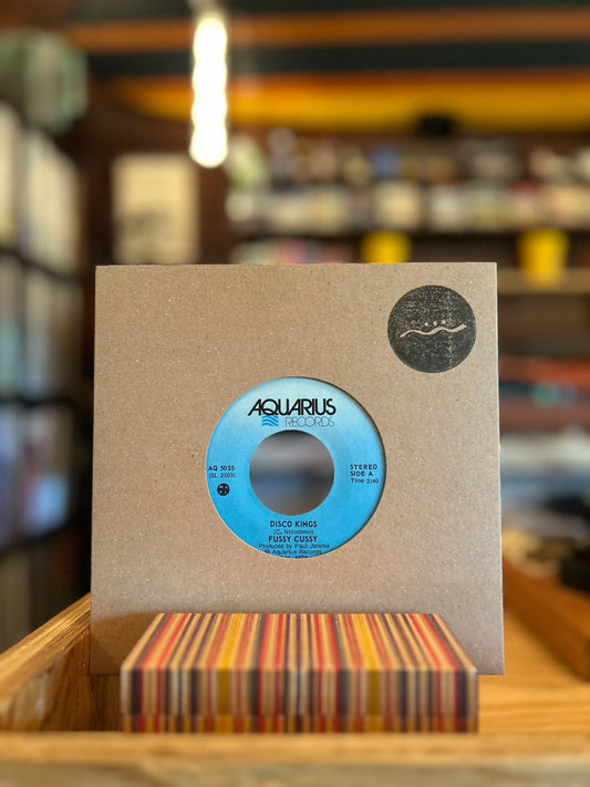 FUSSY CUSSY / DISCO KINGS