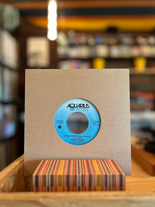 FUSSY CUSSY / DISCO KINGS