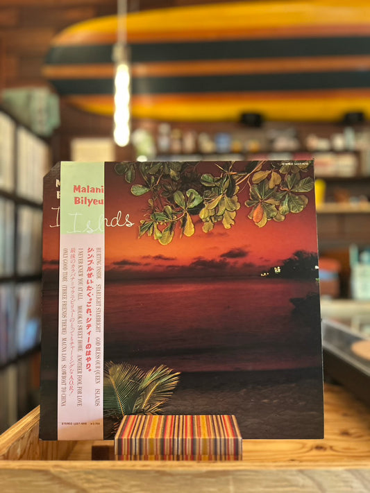 MALANI BILYEU / ISLANDS