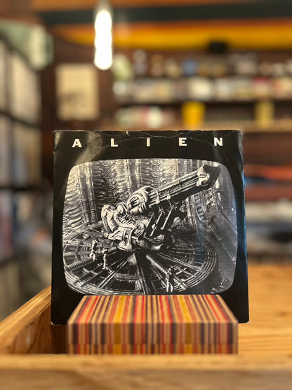 NOSTROMO / ALIEN