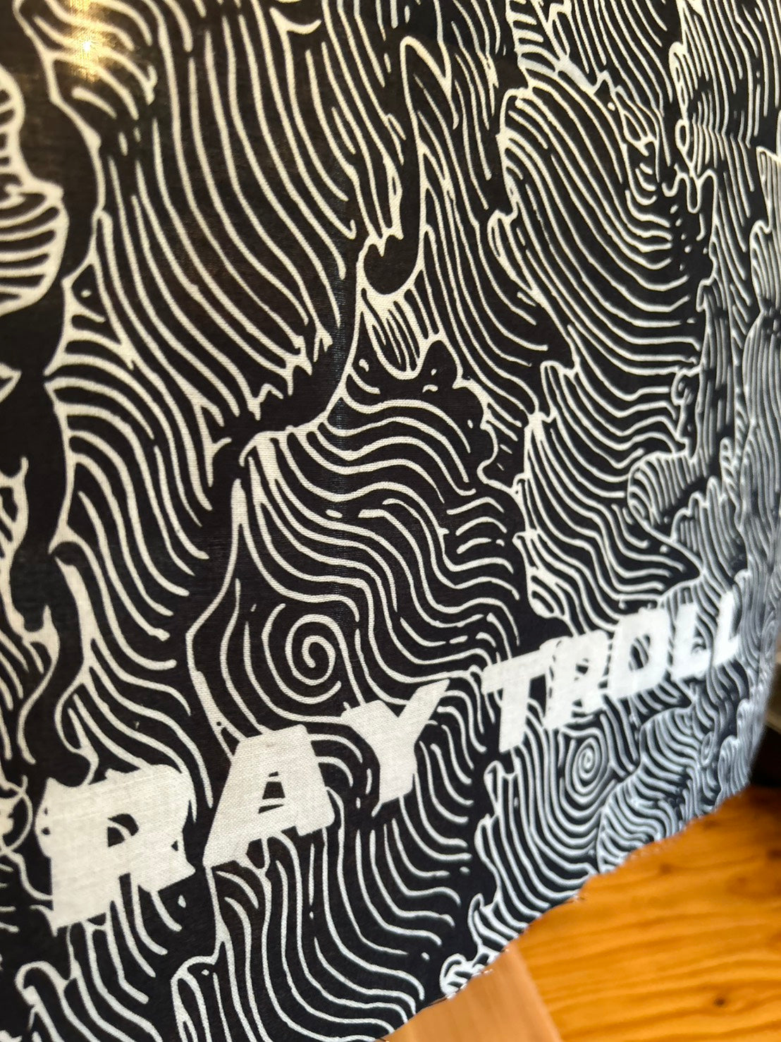 【 NEW 】RAY TROLL WAVE PATTERN TENUGUI