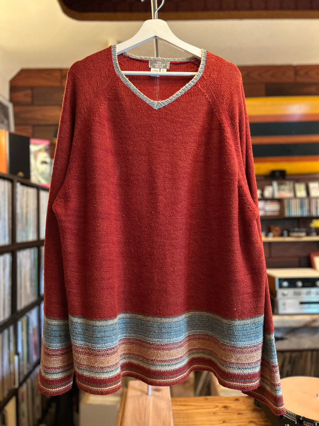 90s～00s THE TERRITORY AHEAD V-NECK KNIT